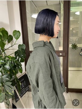 ユーリ(juli) グレーブルー