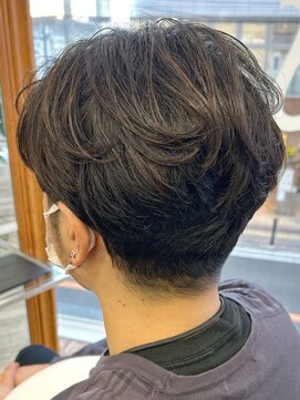 ヘッズ 本八幡店(HEADS) MEN'S HAIR センターパート ツイストスパイラル コンマヘア