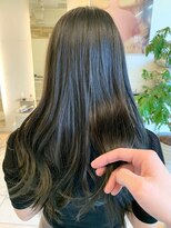 ヘアーアンドメイク ブリリアント(hair&make BRILLIANT)&nbsp;ダークオリーブ フローディアトリートメント 30代ヘア 40代ヘア