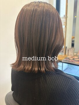 アンジュールテラス(UNJOUR TERRACE) ミディアムボブ