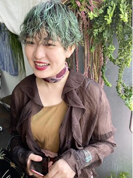 キュエ(qiie) qiie イルミナカラー/デジタルパーマ/ボブパーマ/縮毛矯正/天神