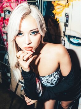 ラブスタシー 横浜店(Lovestasy)の写真/初めてのエクステも◎経験豊富で話しやすいスタイリストがあなたの魅力を引き出すスタイルをご提供♪