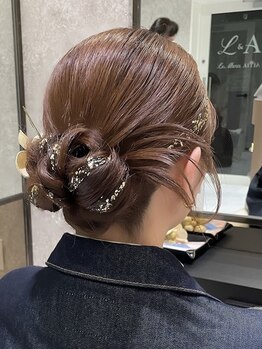 スタジオプレシャスの写真/≪新橋駅徒歩1分≫ヘアセット￥3300～◆海外経験や芸能人も手掛けるベテランスタッフ勢揃い♪