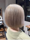 大人美人ショートボブパーマウルフパーマアッシュベージュ