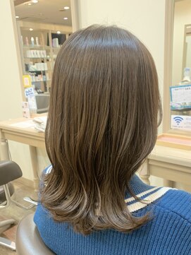 アルターリール(aL ter Rire) 暗めカラー/デザインカラー/フェイスフレーミング/福原遼華/鎌取