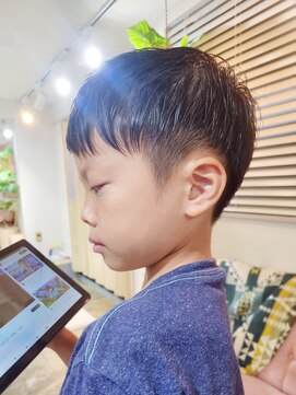 スーハ 恵比寿(SUUHA) キッズカット/2ブロックショート/キッズスタイル/子連れ歓迎