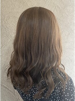 ビニッキ(BINIKKI)の写真/髪の悩みに寄り添い、あなたの魅力を最大限に引き出すスタイルをご提案☆あなたのなりたいを叶えるサロン♪