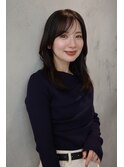 顔周りレイヤーカットくびれヘアミルクティーベージュカラー韓国
