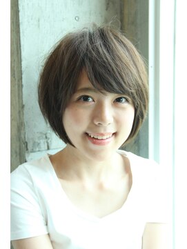 クラルス(Clarus) 骨格補正ショートボブ【中山】