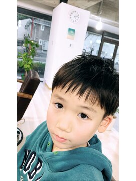 ラソス(Lazos) 2ブロックショート