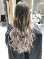 デイズ(days)&nbsp;シルバーグラデーションカラーブリーチデザインカラー中村清彦