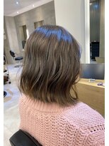 ジーナ 福岡天神(Zina)&nbsp;小顔セミウェットウェーブピンクベージュハイライトカラー