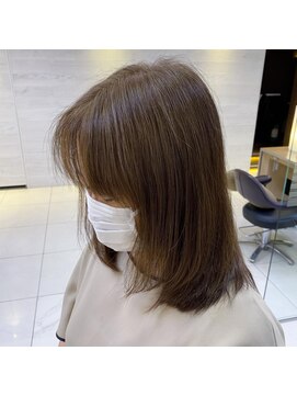 フェイス 大船(FACE) 明るい白髪染めハイライトカラー/西原晃