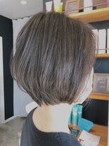 アンスリウム(anthurium)&nbsp;大人ナチュラルショートボブ