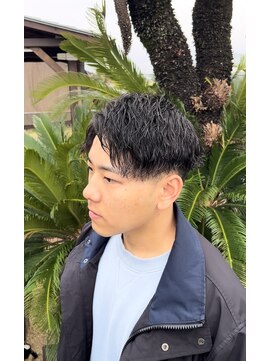 ライフイズ 磐田本店(Life is...) ツイストスパイラルパーマ