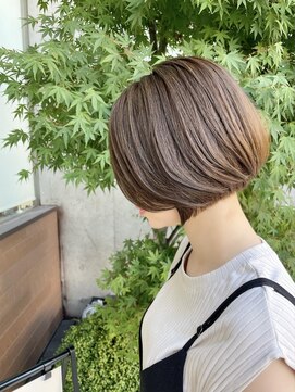 エム インターナショナル 春日部本店(EMU international) グラデーションボブ