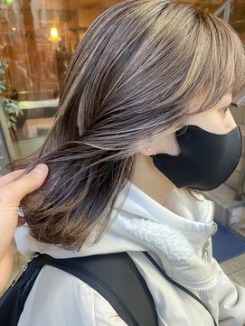 エトラ 渋谷店(etora) 外ハネボブ　グレージュハイライト　くびれ巻き