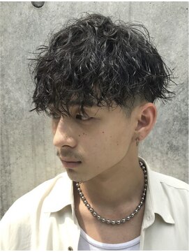 フィフス 渋谷(fifth) ツイストスパイラルパーマ無造作ゆるめ縦落ちツイスパ渋谷パーマ