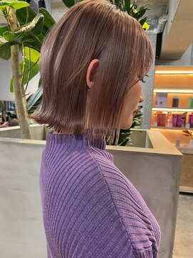 サンク 原宿 表参道(cinq) ハイトーンレイヤーボブミディアムレイヤーショートウルフボブ