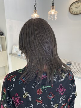 ヘアメイク ルエル(Hair Make Ruelle) オリーブグレー