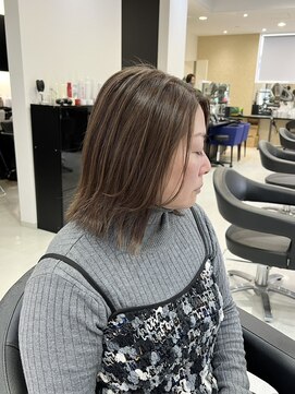 ハウオリ 金沢駅西店(Hau'oli) 白髪ぼかし/白髪ぼかしハイライト/脱白髪染め/白髪染め/透明感