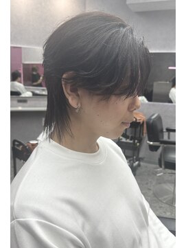 スライバイリアオオサカ(Sly By Ria OSAKA) カルマヘア/センターパート/ウルフヘア【梅田】【大阪】