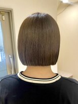 クーナバイトマト 横浜(Cuna by TOMTO)&nbsp;【KANO】ボブ  ミニボブ  オリーブベージュ