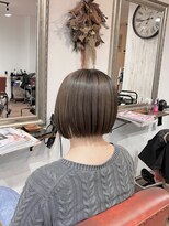 ヘアメイク アンフィ(amphi)&nbsp;切りっぱなしミニボブ..~*＊.