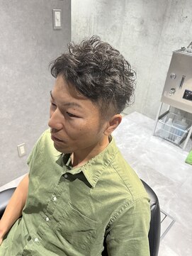 ボンド(B.ond) メンズショートパーマスタイル