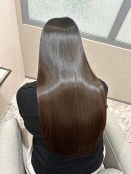 スレーヌサロンハナレ 北千住美容院(Sereine salon HANARE)の写真/《北千住/完全個室内完結型サロン》最新髪質改善トリートメント絹のようなうるつや髪を体験しませんか?