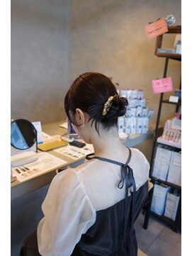 アチーブリス(achieve Liss) お呼ばれヘア