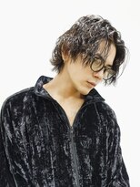 マイロ(mailo)&nbsp;ツイストスパイラル+センターパート+刈上げなし