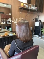 アオイ(Aoi) 乾かすだけでキマるツヤボブブラウン