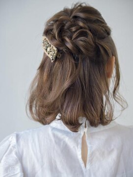 スリーバイキープ 尾山台(THREE by KEEP) 【THREEbyKEEP尾山台、関谷】編み込みアレンジ