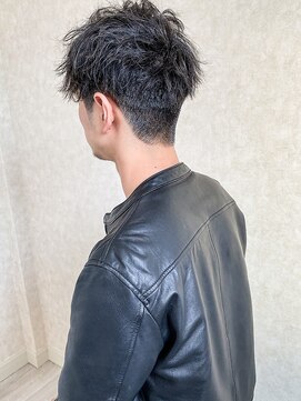 フレーム なんば店(FRAME) メンズヘアショート束感カット刈り上げショートマッシュ