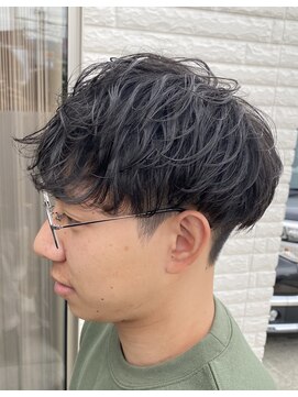 フラム ヘアデザイナーズ(FuLAM Hair designers*) ゆるめメンズパーマ/サイドグラデーション