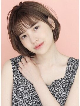 ロビー 表参道(ROBBY) 大人ショートボブ／アッシュブラウン／表参道／30代40代