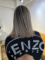 メリー オオサカ(Merly Osaka)&nbsp;色落ちも超綺麗で安心！バレイヤージュ_smoky greige_