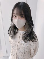 サイ アオヤマ(sai AOYAMA)&nbsp;インナーカラー☆イヤリングカラー☆ホワイトグレージュカラー