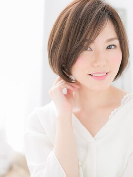 ドクターズサロン LAB 小山店 ひし形シルエット☆ツヤ髪前下がりショートボブg小山30代40代