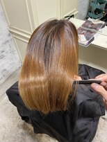 ロロ(ro-ro) 【恵比寿 ro-ro】ハイトーンカラーに髪質改善美髪ストレート矯正
