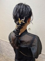 シュリット(schritt) 黒髪 もこもこ 編みおろし パーティ ヘアセット エジリ
