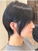大人マッシュショート丸みショート黒髪ショートベリーショート