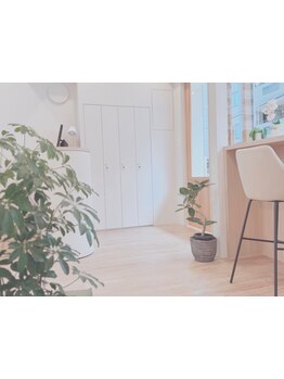 【河内永和駅徒歩5分】完全マンツーマンでお客様に寄り添います。蓄積した頭皮や髪の汚れを徹底ケア◎