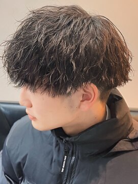 バース バイ ハピネス(BIRTH by happiness) 奈良縦落ちツイストスパイラルスパイラルパーマ刈り上げマッシュ