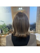 タリナ(Tarina)&nbsp;切りっぱなしハイライトスタイル♪