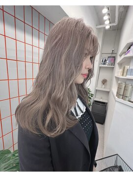 ペレ 渋谷(PELE) ホワイトグレージュ/デジタルパーマ/チェリーブラウン/渋谷