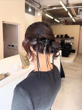 ツキヘア(TUKI hair) ツインアレンジ/お呼ばれ/高松/タイトヘア