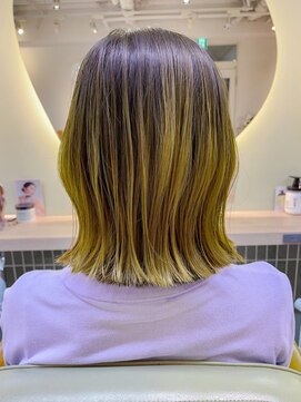 テトラ バイ ネオリーブ 横浜西口店(tetra by neolive) イエローカラー　プレイングカラー　ケアブリーチ　N