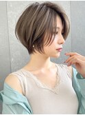 どの角度から見ても美しい理想のショートヘア